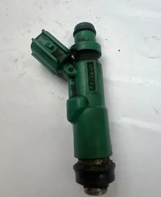 Toyota Prius (XW20) Fuel injector 2325021020