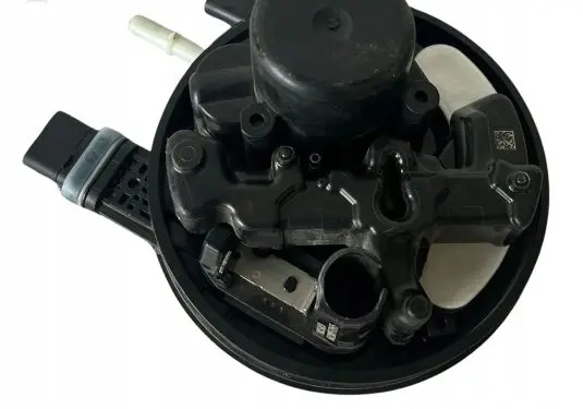 Volkswagen Transporter - Caravelle T6 Adblue pump F01C250666