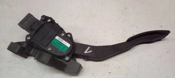 Mitsubishi Colt Accelerator throttle pedal 4543000004