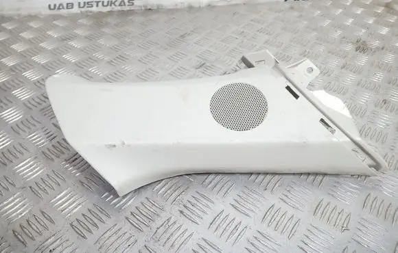 Mazda CX-7 (D)pillar trim (top) EG2268291