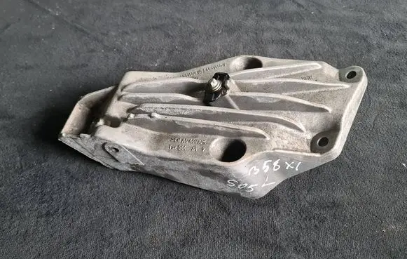 BMW X5 G05 Engine mounting bracket 6861559 18574710 68615559