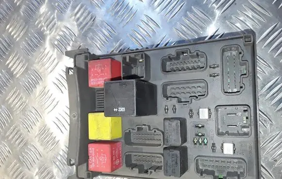 Renault Espace - Grand espace IV Comfort/convenience module 518002217 8200148810 8200004201E