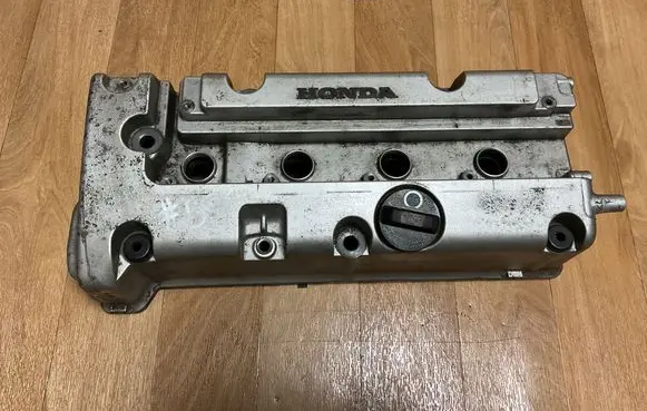 Honda Accord Rocker cam cover 