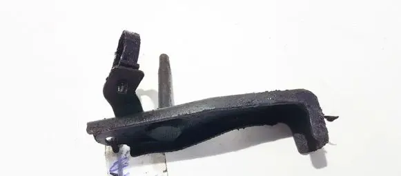 Mazda 3 I Engine mounting bracket