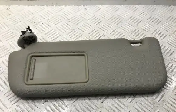 Toyota Avensis T270 Sun visor 7432005180B0