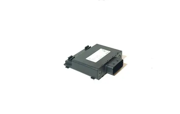 Audi A4 S4 B8 8K Voltage converter/converter module 8K0959663 111002109