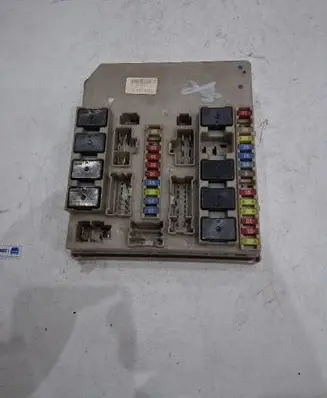 Renault Modus BSM Control unit 902663A