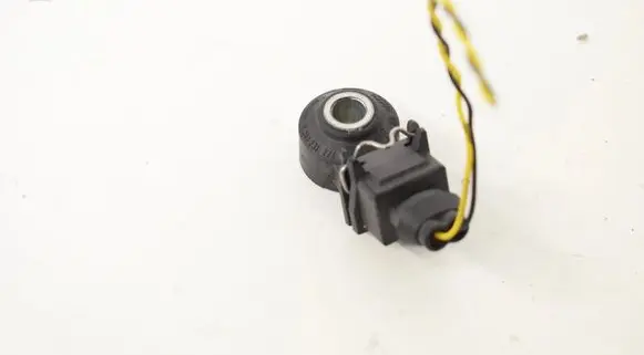 BMW 1 F20 F21 Detonation knock sensor 7636937 0261231224