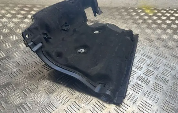 Mercedes-Benz GLE (W166 - C292) Heat shield in engine bay A1666208801