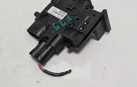 BMW X3 F25 Current control relay 9227458 5S0HF0107 20110128