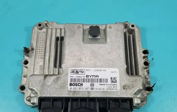 Ford Focus Engine control unit/module ECU 0281012487 IMPRK1374126