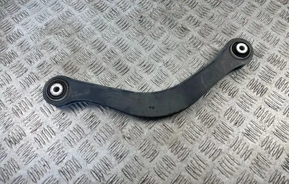 Rear control arm