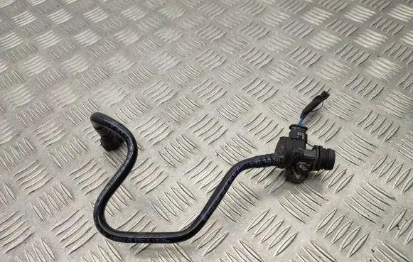 Volkswagen Taigo Vacuum line/pipe/hose 2Q0612041AD 5Q0906207B