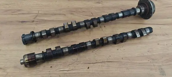 Volvo XC70 Camshaft 