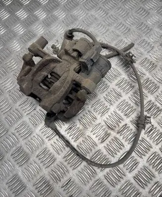 BMW 2 F45 Rear brake caliper 6883025