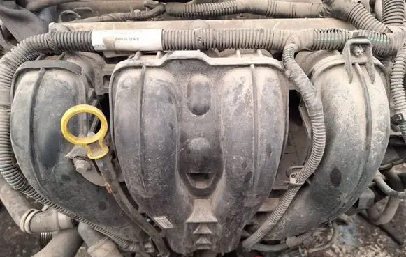 Volvo S40 Intake manifold 4m5gfp