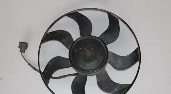 Mercedes-Benz A W176 Fan impeller 3136613377