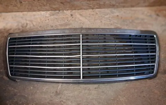 Mercedes-Benz S W140 Front grill A1408800485