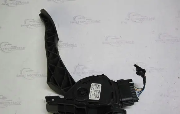 Volvo S60 Accelerator throttle pedal 31329059