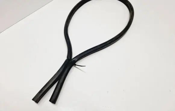 Skoda Octavia Mk3 (5E) Engine compartment rubber 