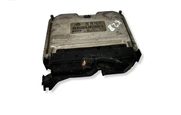 Volkswagen Polo Engine control unit/module 045906019CA 1039S11081 0281012195