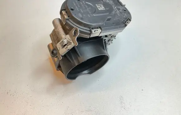 Mercedes-Benz E W238 Electric throttle body valve A2701410025 0280750541 DK0043