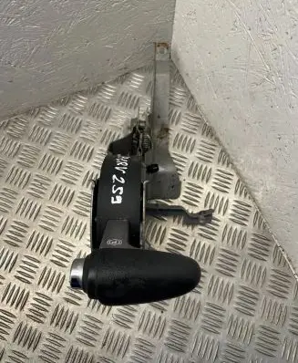 Honda CR-V Handbrake/parking brake lever assembly
