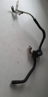 Lexus CT 200H Vacuum valve