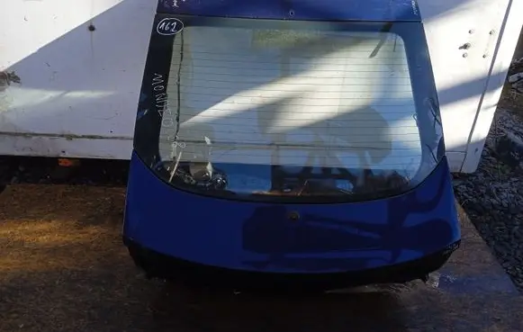 Ford Mondeo MK IV Tailgate/trunk/boot lid