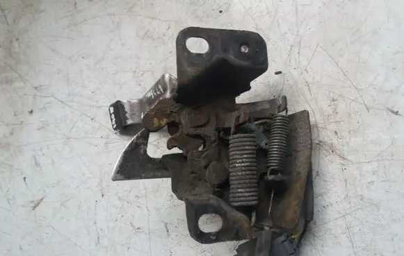 Honda FR-V Engine bonnet/hood lock/catch