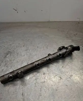 Fuel main line pipe