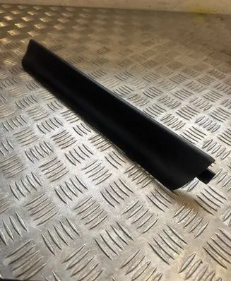 Volvo XC60 Front sill trim cover 31306757 BQ2FA