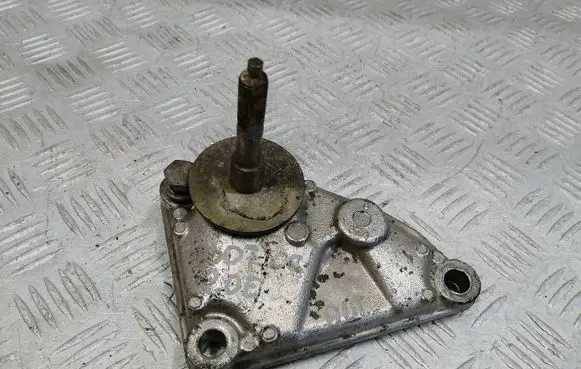 Peugeot 307 Gearbox mounting bracket