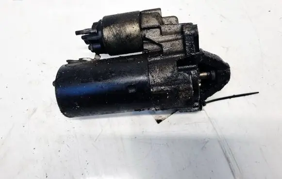 Renault Scenic III - Grand scenic III Starter motor 1005831666