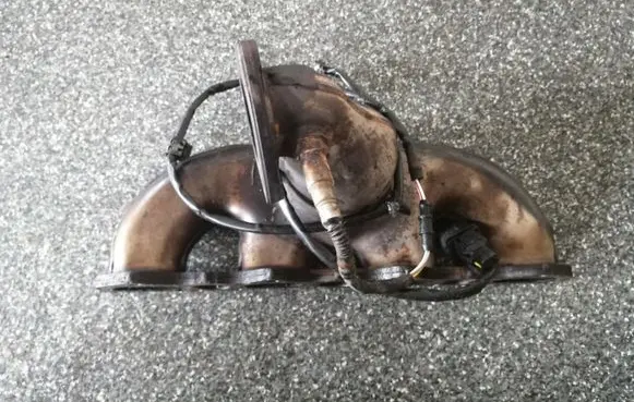 Porsche Cayenne (9PA) Exhaust manifold