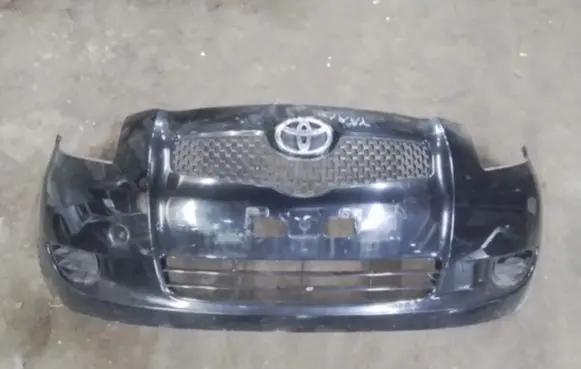 Toyota Yaris Front bumper