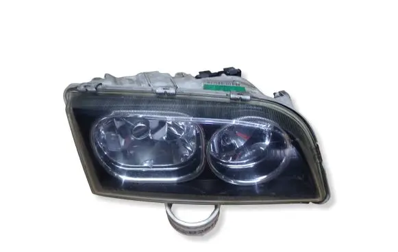 Volvo S40, V40 Headlight/headlamp 30899885