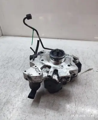 Hyundai Santa Fe Fuel injection high pressure pump 0445010121