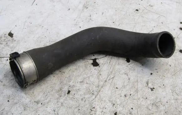 Nissan Qashqai Intercooler hose/pipe