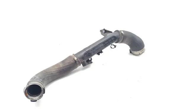Volvo V40 Intercooler hose/pipe 31686412 0261230449 31432308