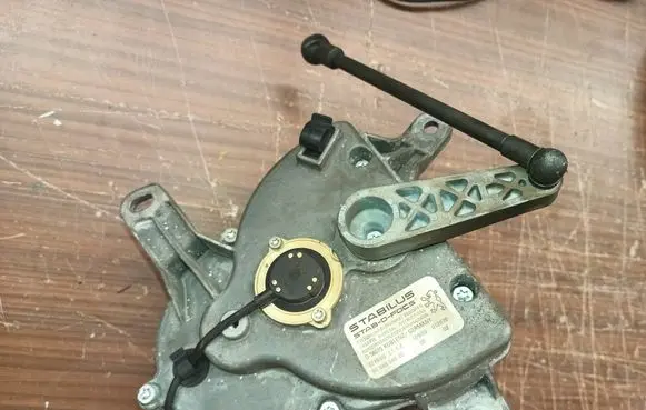 Peugeot 607 Tailgate/trunk control unit/module 9655954680 6245UZ