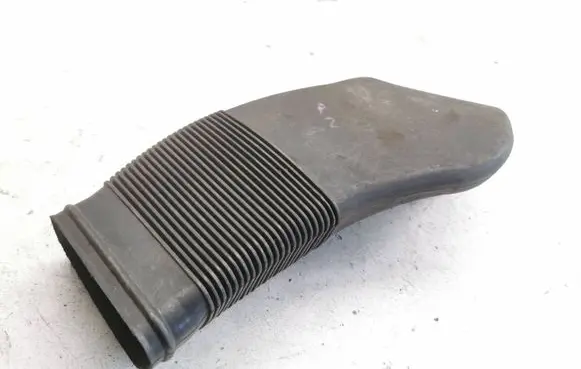 Audi A4 S4 B5 8D Air intake duct part 8D0129617E