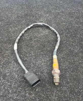 BMW 5 G30 G31 G38 Lambda probe sensor 8631047