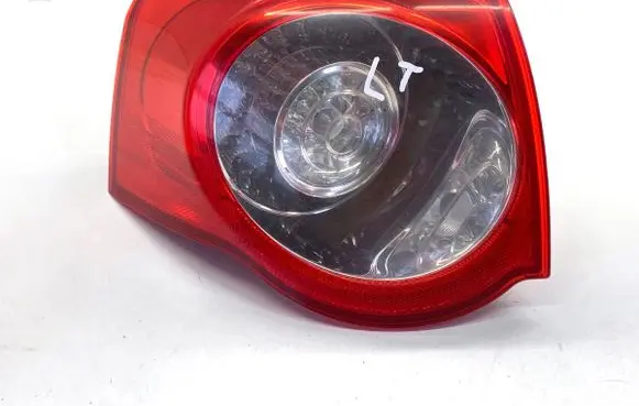 Volkswagen PASSAT B6 Rear/tail lights 