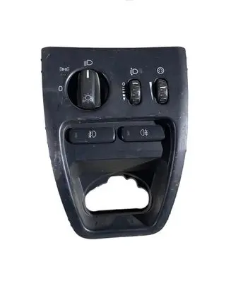 Volvo XC90 Light switch 8685452