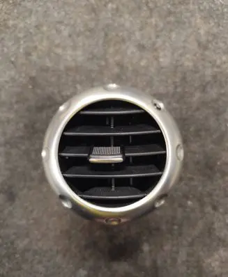 Audi TT Mk1 Dashboard side air vent grill/cover trim 8N0820901A 8N0820901
