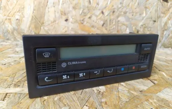 Volkswagen PASSAT B5.5 Climate control unit GGGGG