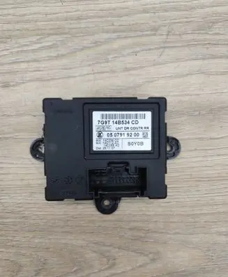 Volvo XC70 Door control unit/module 7G9T14B534CD 14C236CC 0507919200