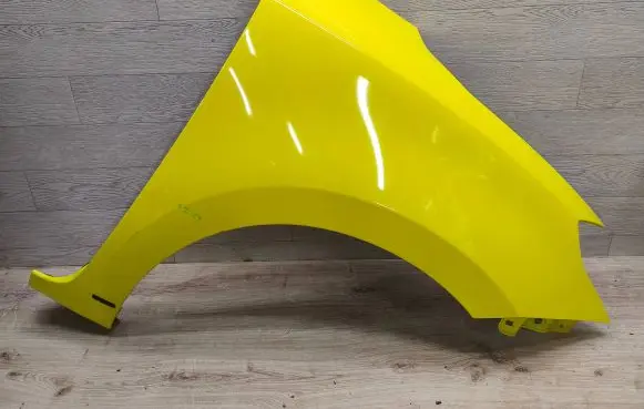 Suzuki Swift III Fender