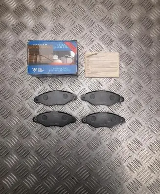 Peugeot 206 Brake pads (rear) LP1517
